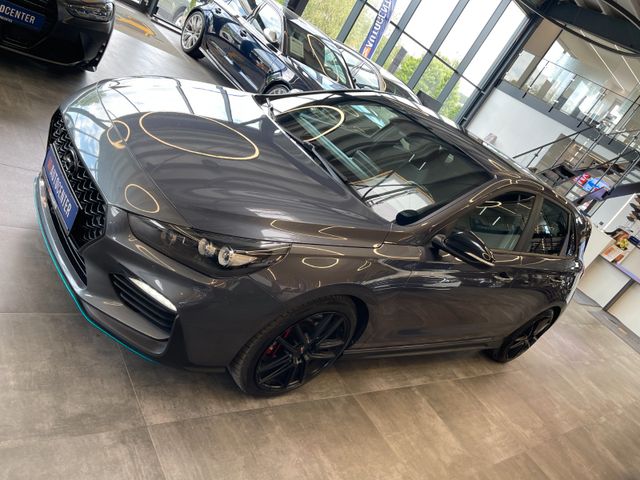 Hyundai i30 N Performance *NAVI*KAMERA*LED*PDC*SHA*TEMP*