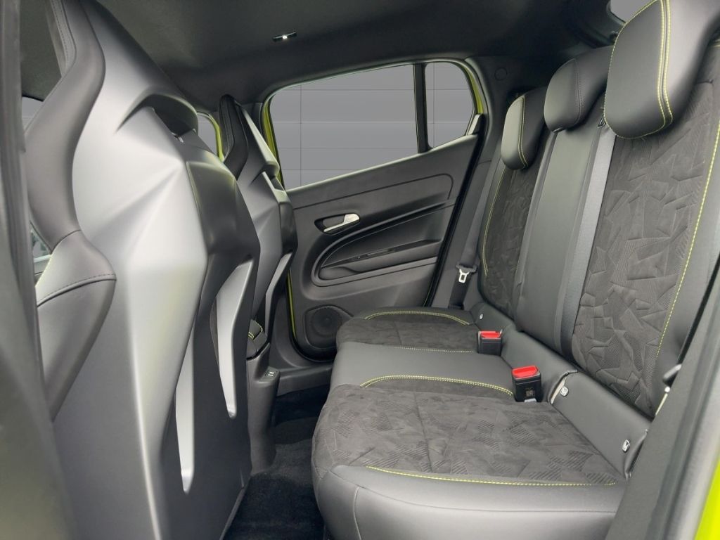 Fahrzeugabbildung Abarth 600e 280PS, Sabelt-Sitze