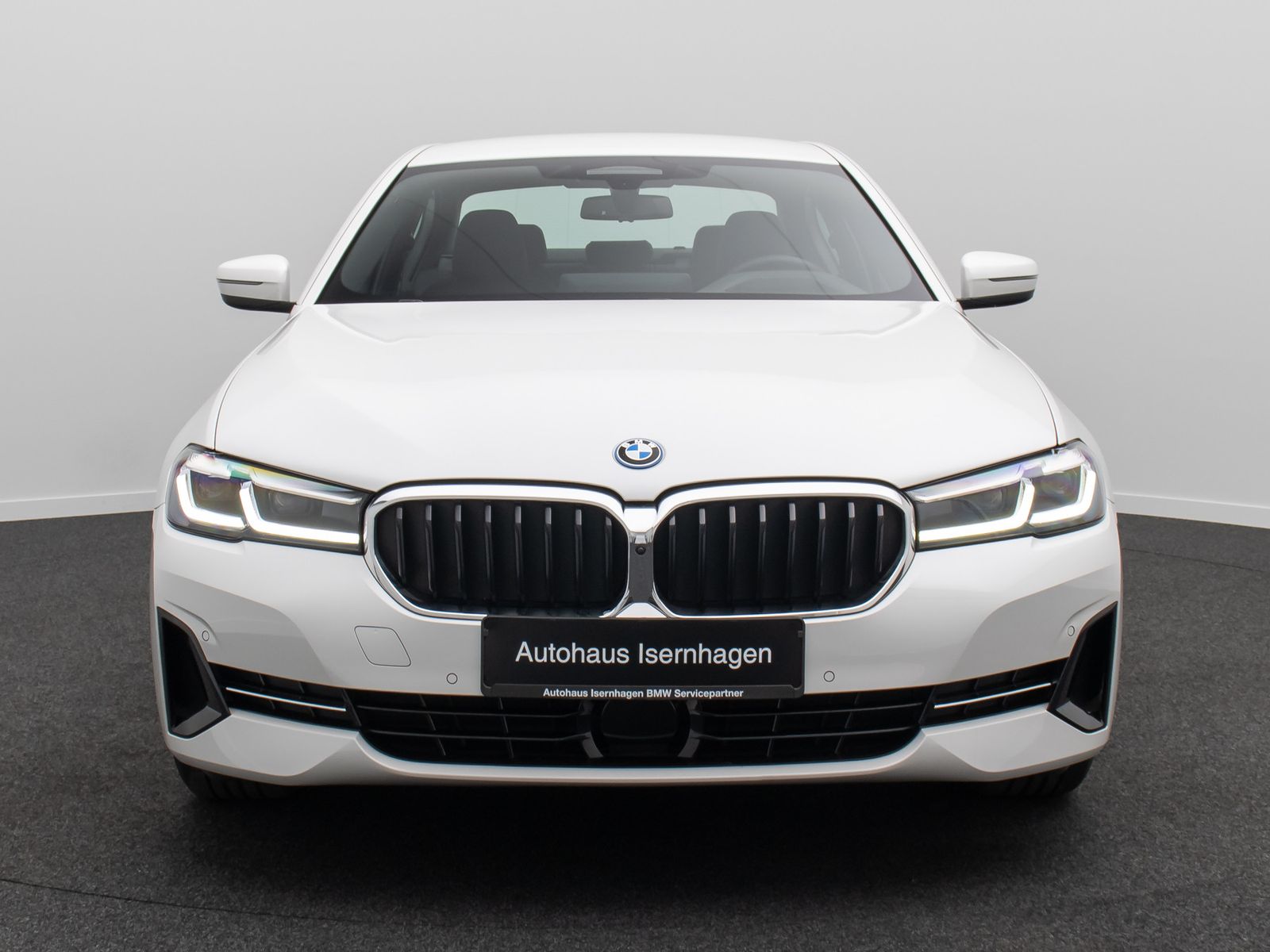 Fahrzeugabbildung BMW 530e ACC 360° HUD DAB Memory Alarm Leder Sport