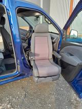 Fiat Behindertengerecht  Schwenksitz  - Fiat Doblo: Sc
