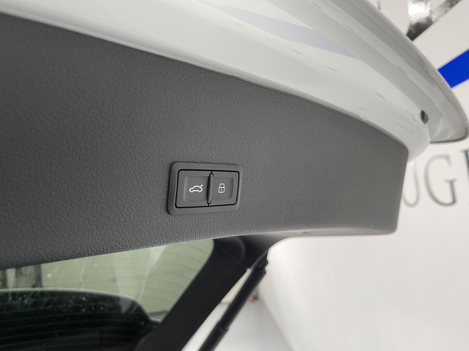 Fahrzeugabbildung Audi e-tron 50 Quattro S line*Matrix*B&O*21Zoll*Optik