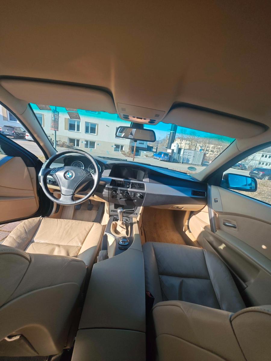 BMW 530 2004 — photo 11