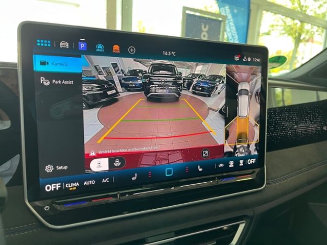 Fahrzeugabbildung Volkswagen Tiguan 1.5 eTSI DSG R-LINE PANORAMA STDHZG NAVI