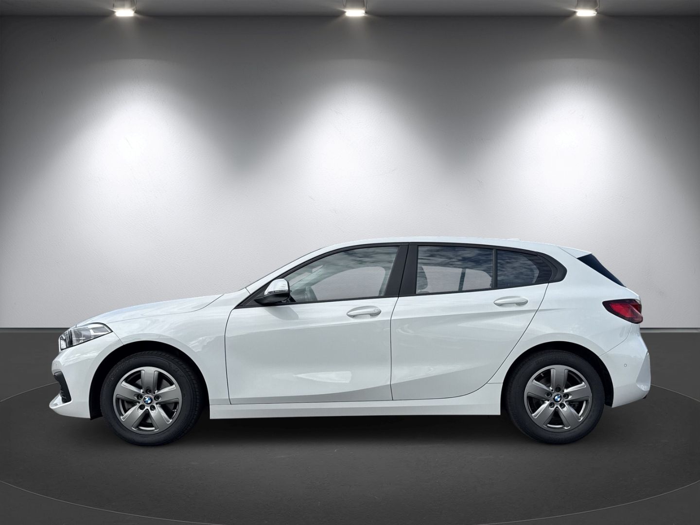 BMW 118 i Advantage Driving Assitant Fernlichtassist foto 3