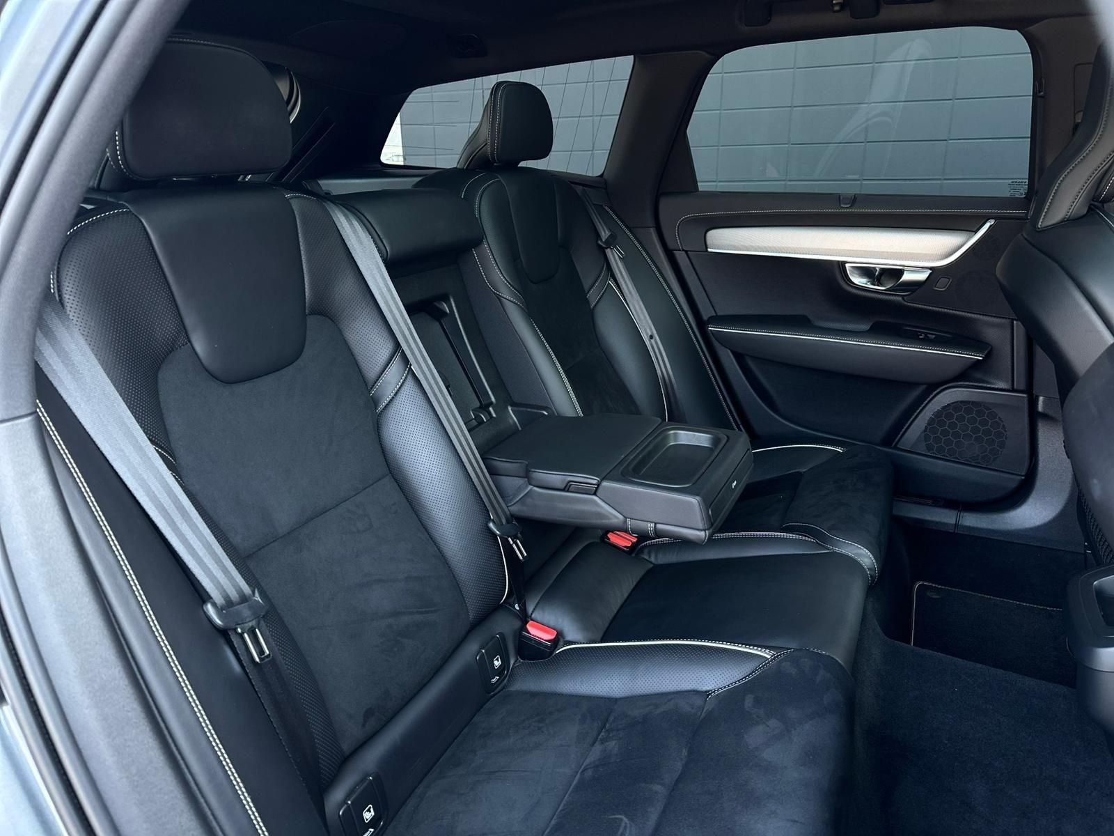 VOLVO V90 D4 R DESIGN* LED#SHZ#FH#PANO#ACC#NAV#KEYLESS - Image 17