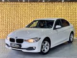 BMW F30 318D Lim*SHZ*KLIMA*PDC*LEDER*LED* Licht Pak. - BMW 318: 30