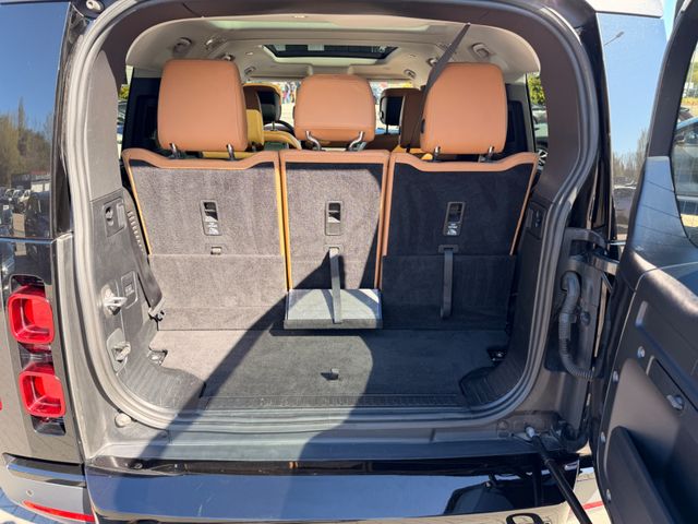 Land Rover Defender 130 First Edition Vollausstatttung