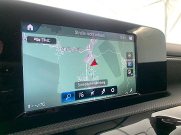 Mercedes CLA 220 Shooting Brake - 10