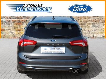 Fahrzeugabbildung Ford Focus 1,5 ST-Line+HEAD-UP-DISPLAY+LED+KAMERA+DAB