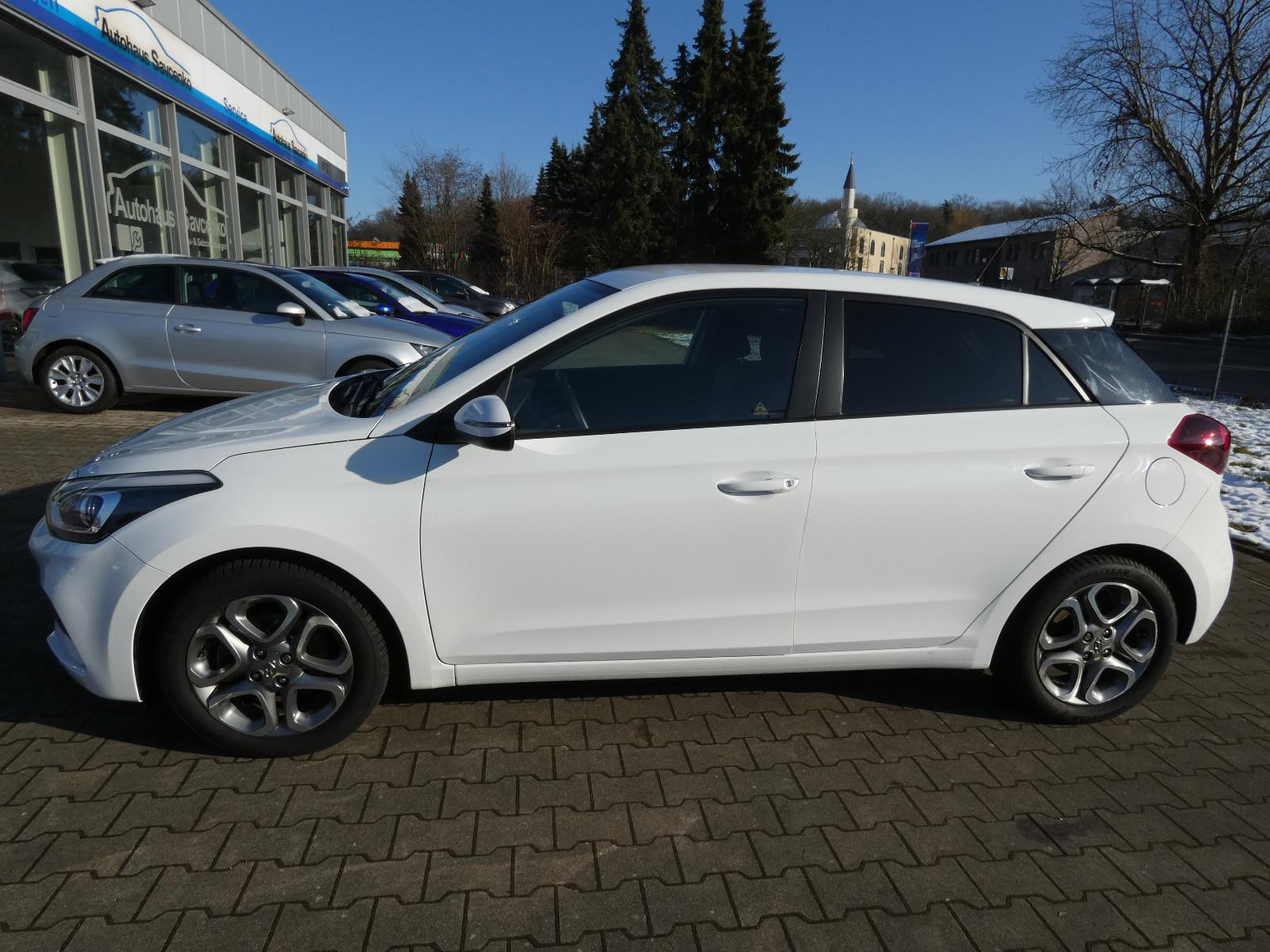 Hyundai i20 1.0*AUTOMATIK*RFK*PDC*KLIMA*ALU*TÜV02/28*5-T