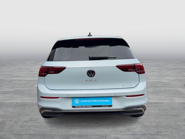 Volkswagen Golf VIII Lim. 1.5 TSI eHybrid Energy AHK Navi foto 4