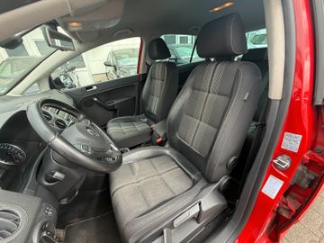 Volkswagen Golf - 12