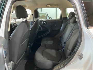 MINI Countryman D (Cooper) - 12