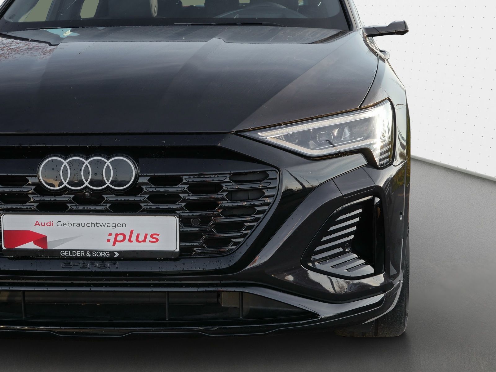 Audi Q8 e-tron - Bild 13