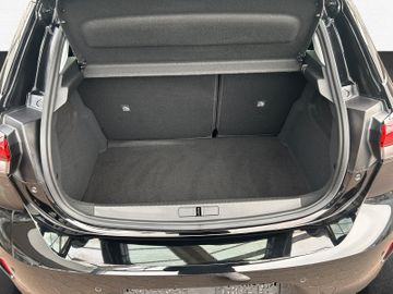 Fotografie des Opel Corsa F Kamera LED Sitzheizung Allwetterreifen