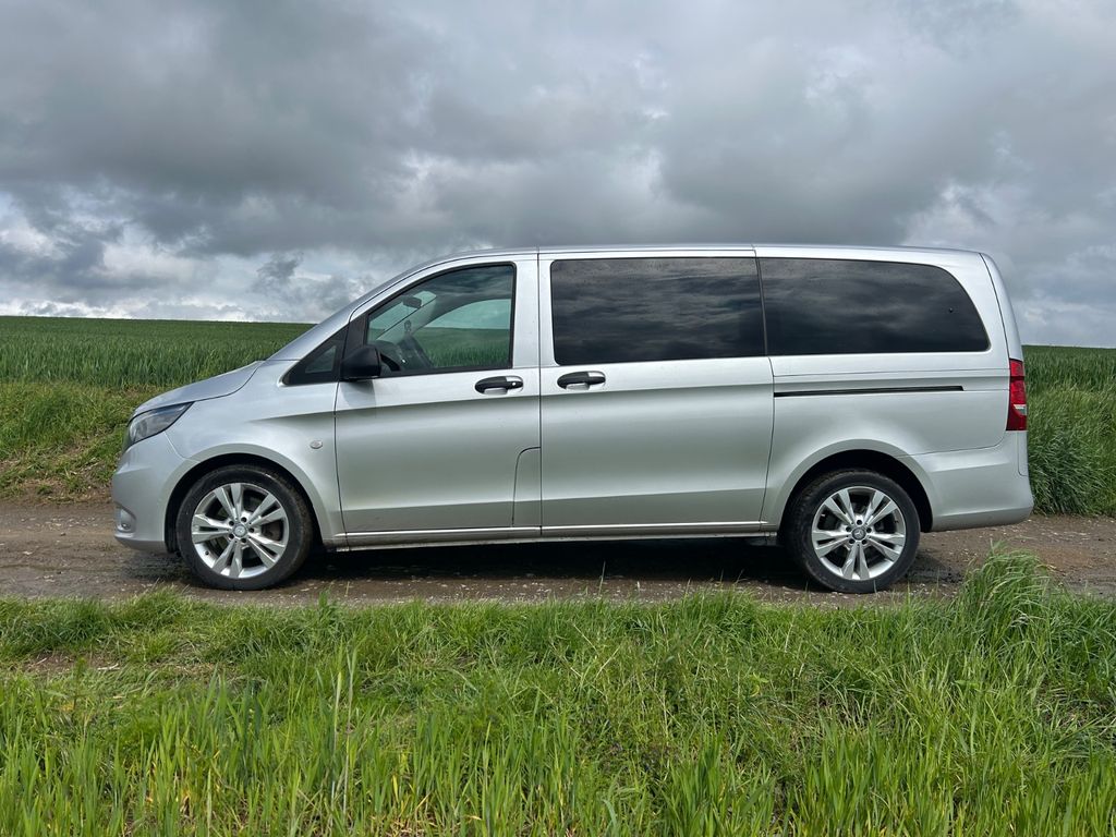 Image of Mercedes-Benz Vito