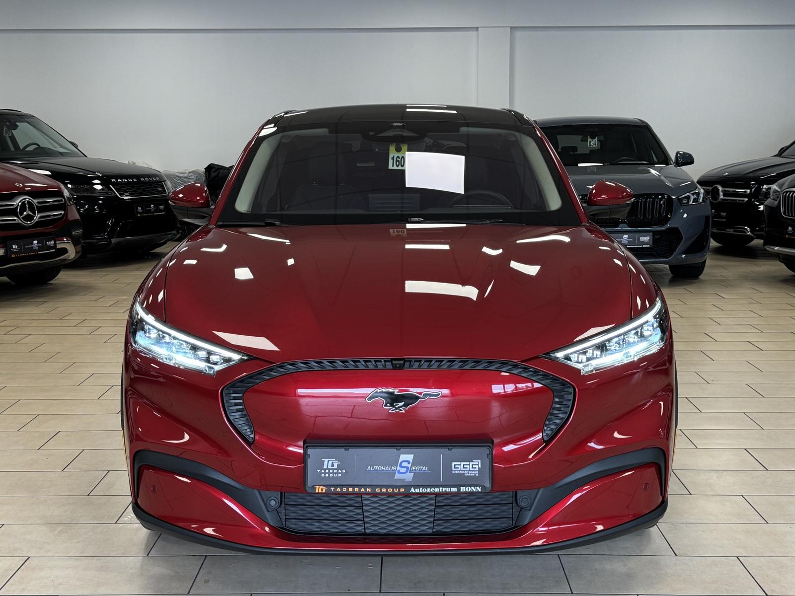 Ford MACH-E 75 kWh Pano Leder LED Navi R.Cam ACC PDC 
