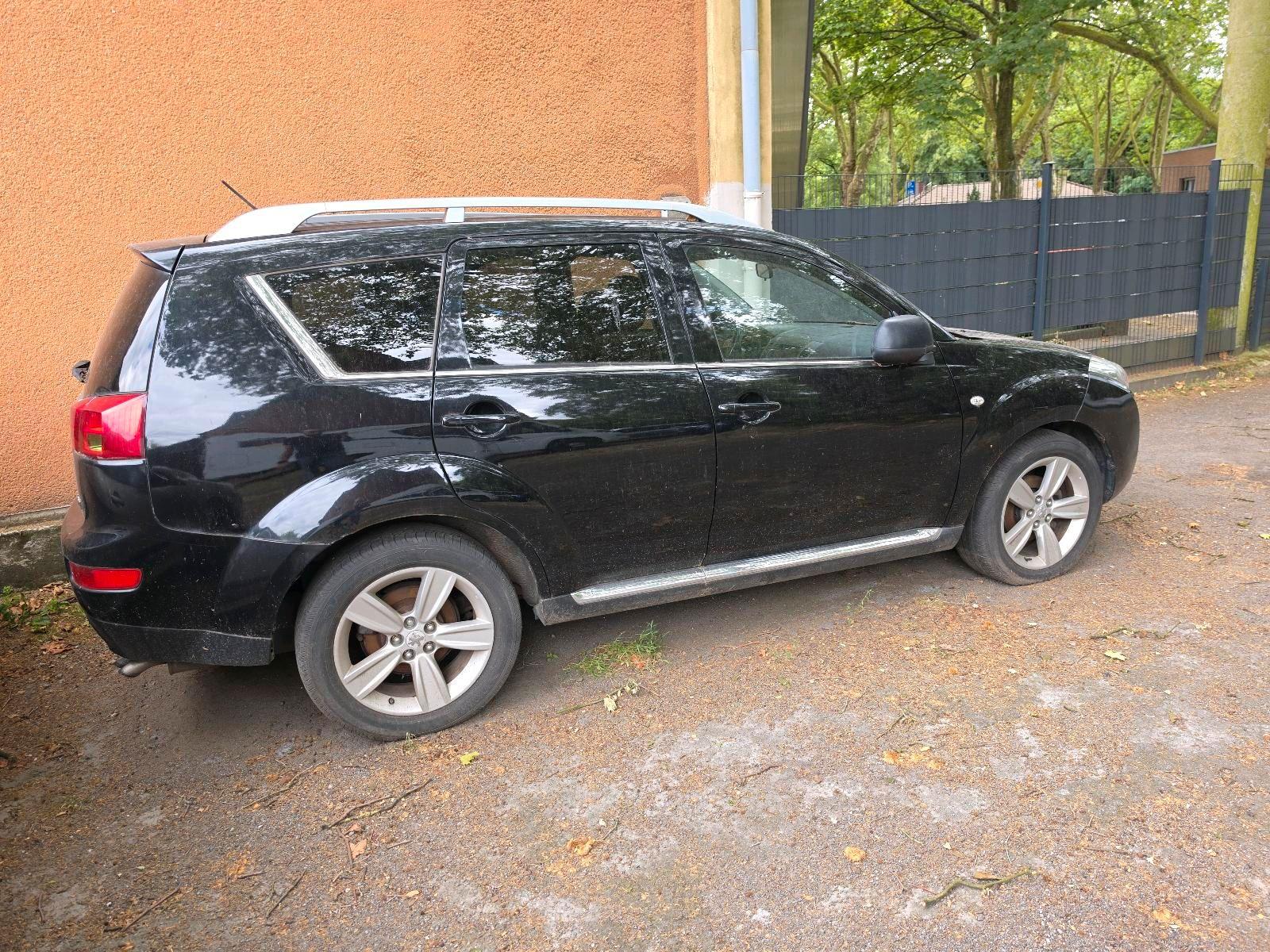 Peugeot 4007