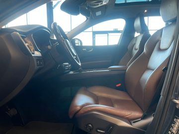 MYAUTOCENTER – Gebraucht- und Jahreswagen mit Werkstattservice in Pfaffenhofen Volvo XC 60 *Inscription*AHK*LED*Kamera*