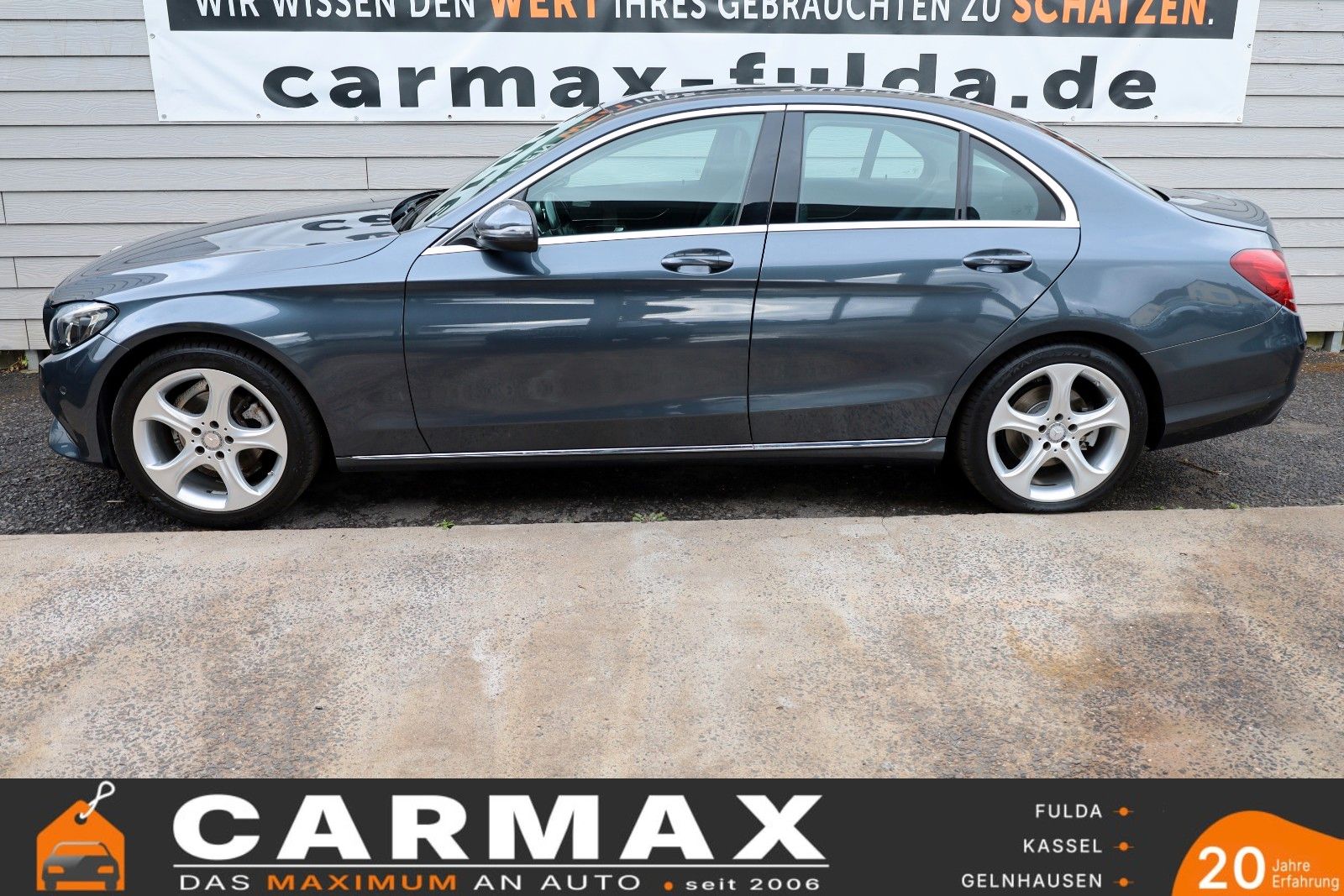 Fahrzeugabbildung Mercedes-Benz C180 CGI Lim T.Leder,Navi,LED,SD,SH,PDC,SR+WR