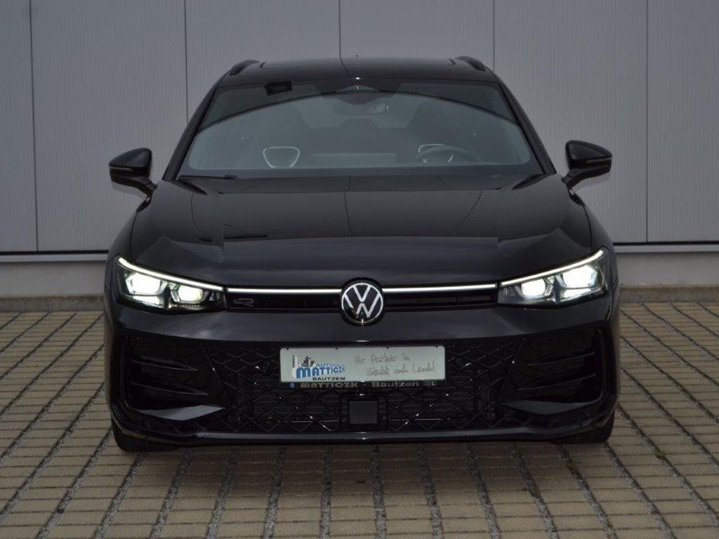 Passat Variant 2.0 TDI DSG R-Line VOLL/BLACK-STY
