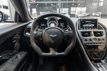 2019 Aston Martin DBS — миниатюра 25