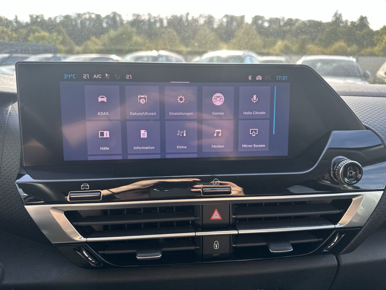 Fahrzeugabbildung Citroën C4 PureTech 130 SHINE