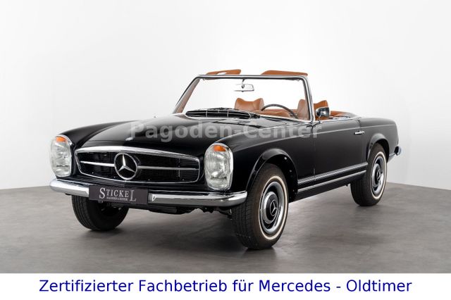 Mercedes-Benz 230 SL  Pagode