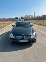 Mercedes-Benz Mercedes Benz CLS 320 CDI - AMG Line - Mercedes-Benz CLS 320 aus 2007: Cdi