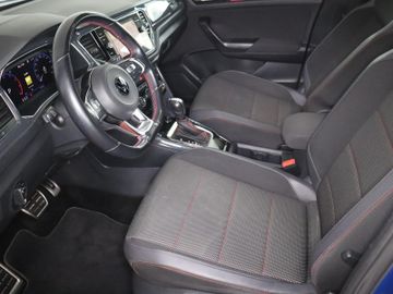 Volkswagen T-Roc - 3