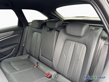 Audi A6 - 12
