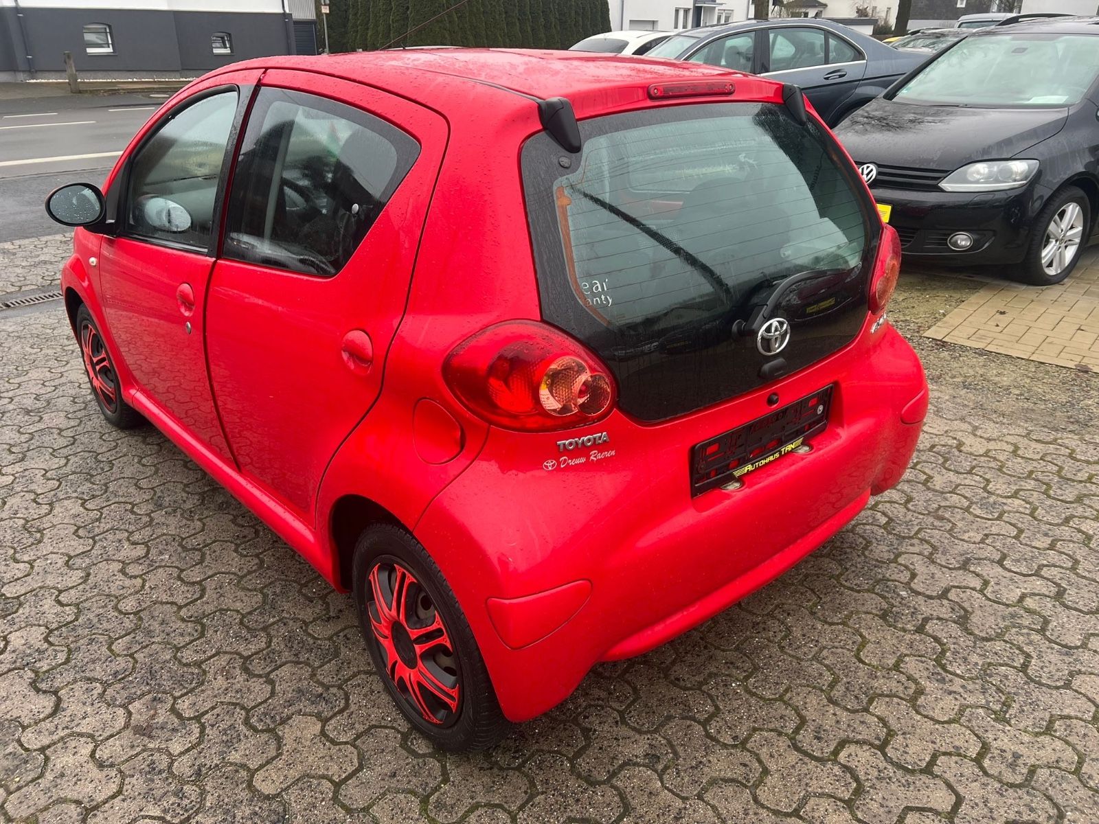 Fahrzeugabbildung Toyota Aygo AYGO
