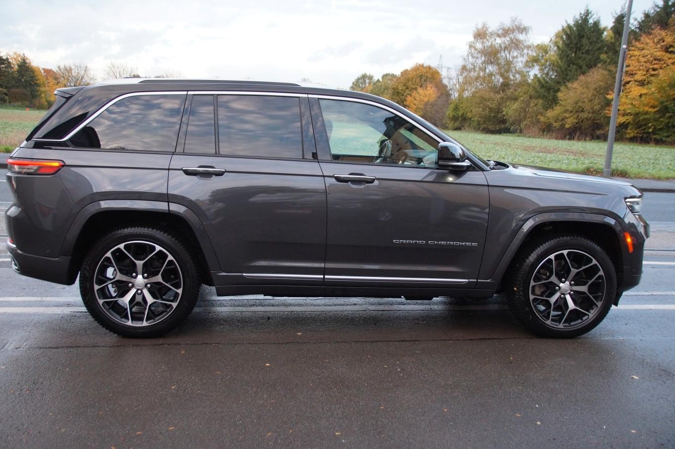 Jeep Summit Reserve Pl*1HD*PLUG IN HYBR*VOLL* NP 107.