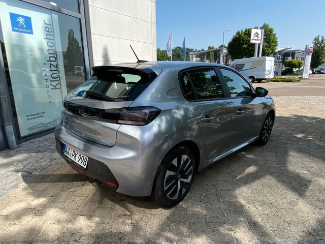 PEUGEOT 208 Active