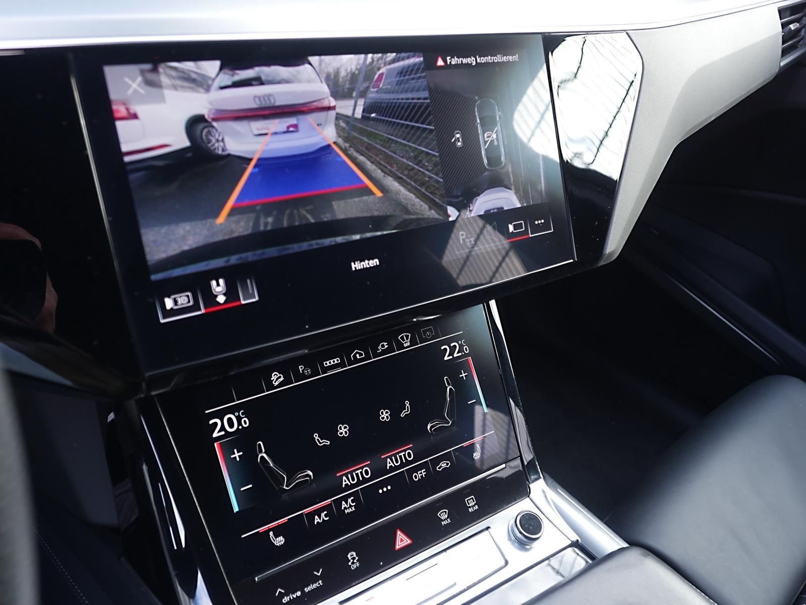 Audi Q8 - Bild 12