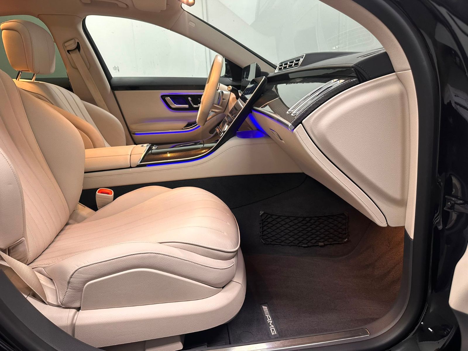 Fahrzeugabbildung Mercedes-Benz S 350 d AMG-LINE *PANO*HEADUP*3D*KEYGO*