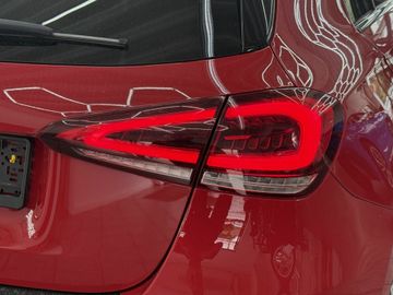 Mercedes A 250 - 12