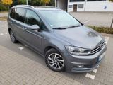 Volkswagen Touran 1.4 TSI DSG SOUND BMT SOUND - mit Benzin-Antrieb Autos in Minden: Kleinbus
