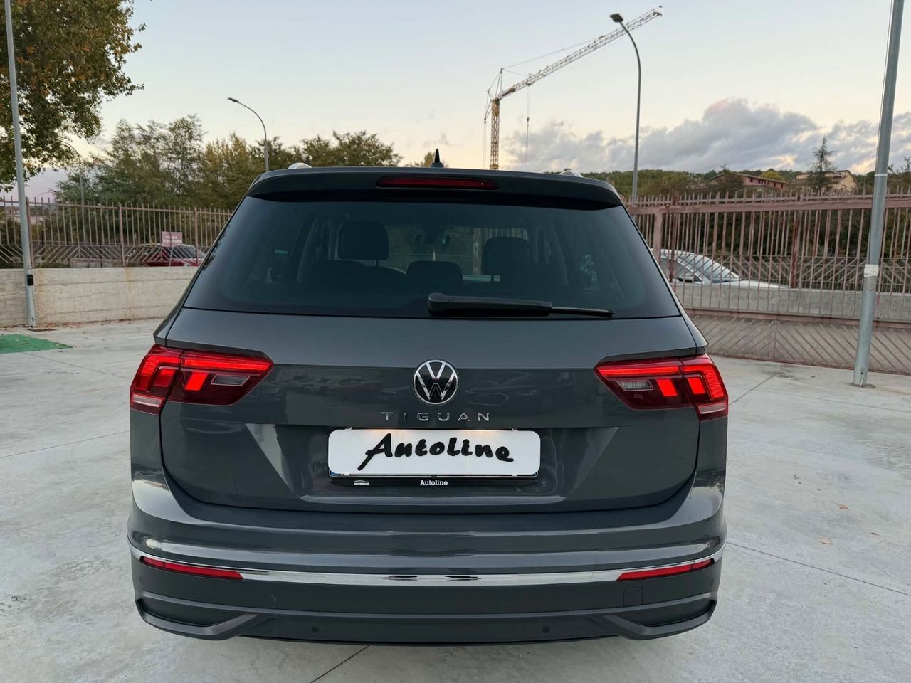 Volkswagen Tiguan 2.0 TDI 150 CV -DSG- LIFE imagem 3