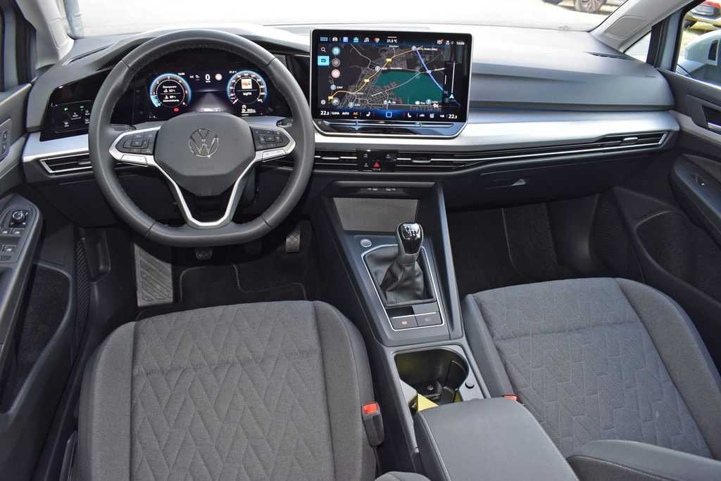 Volkswagen Golf VIII TDI 2.0 Life LED AHK HuD RüKam ACC foto 2