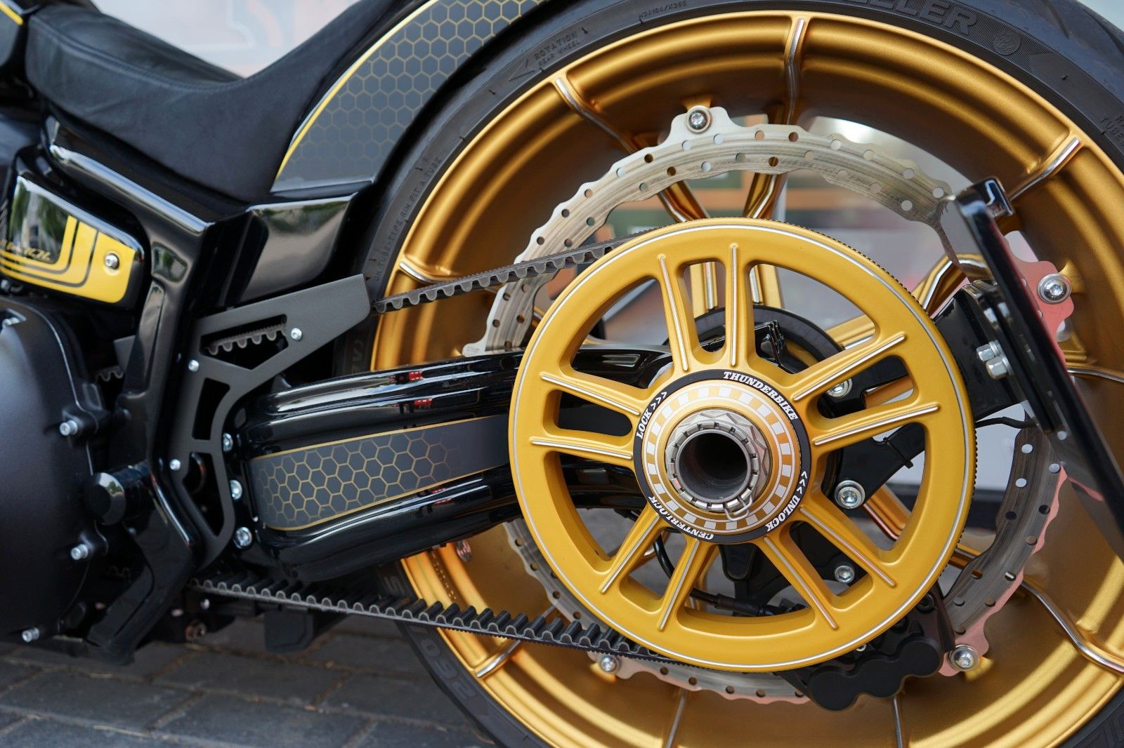 Fahrzeugabbildung Harley-Davidson Softail Breakout 114 Thunderbike Umbau GP-Z