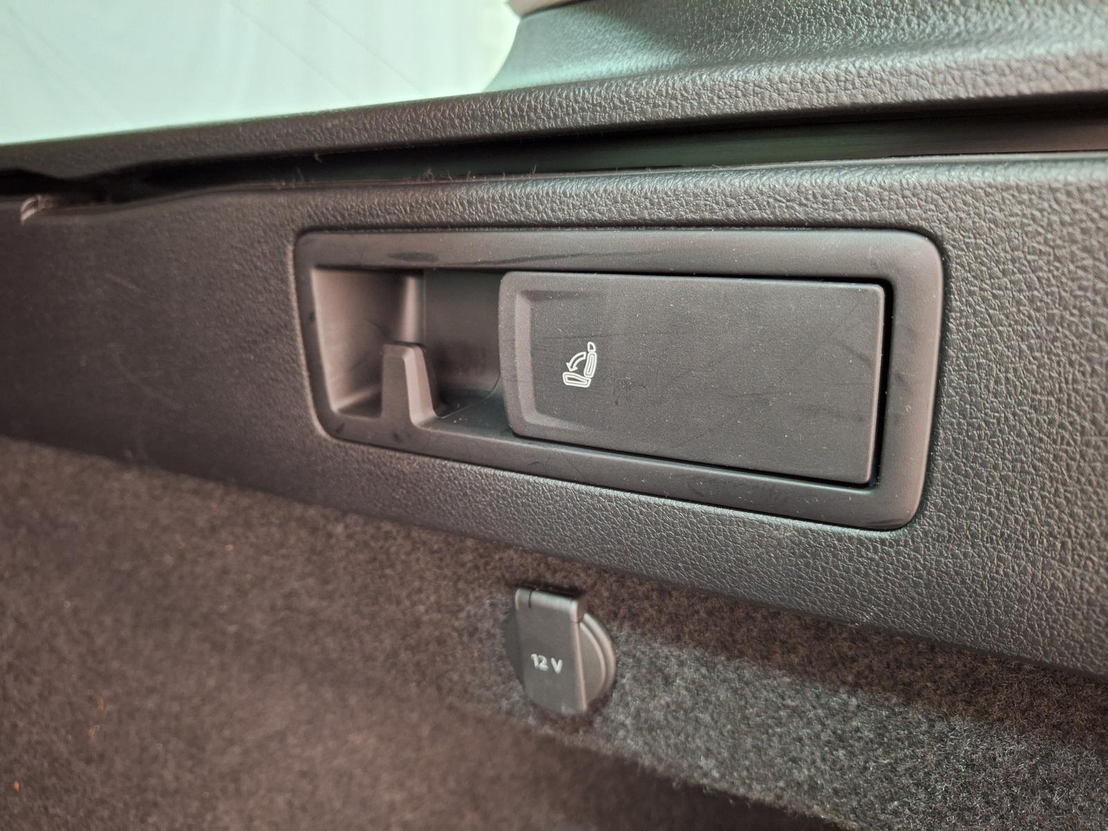 Volkswagen Passat 1.5 TSI DSG Business ACC Navi LED, миниатюра 15