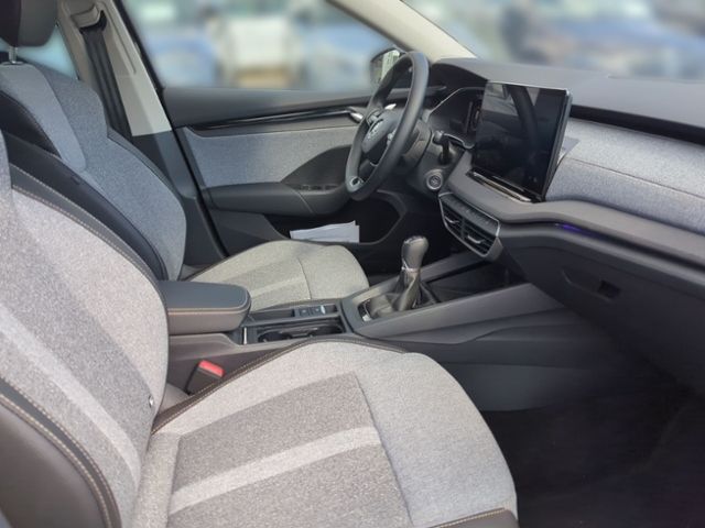 Fahrzeugabbildung SKODA Octavia Combi 1.5 TSI Selection NAV ACC AHK MATR