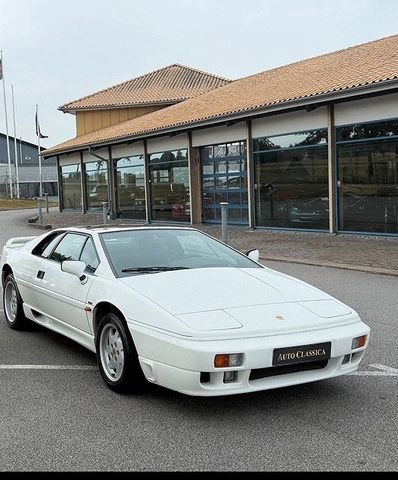 Lotus Esprit SE 2.2