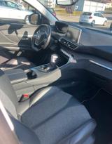 Peugeot 3008 - gebrauchte Peugeot 3008 aus dem Jahr 2017