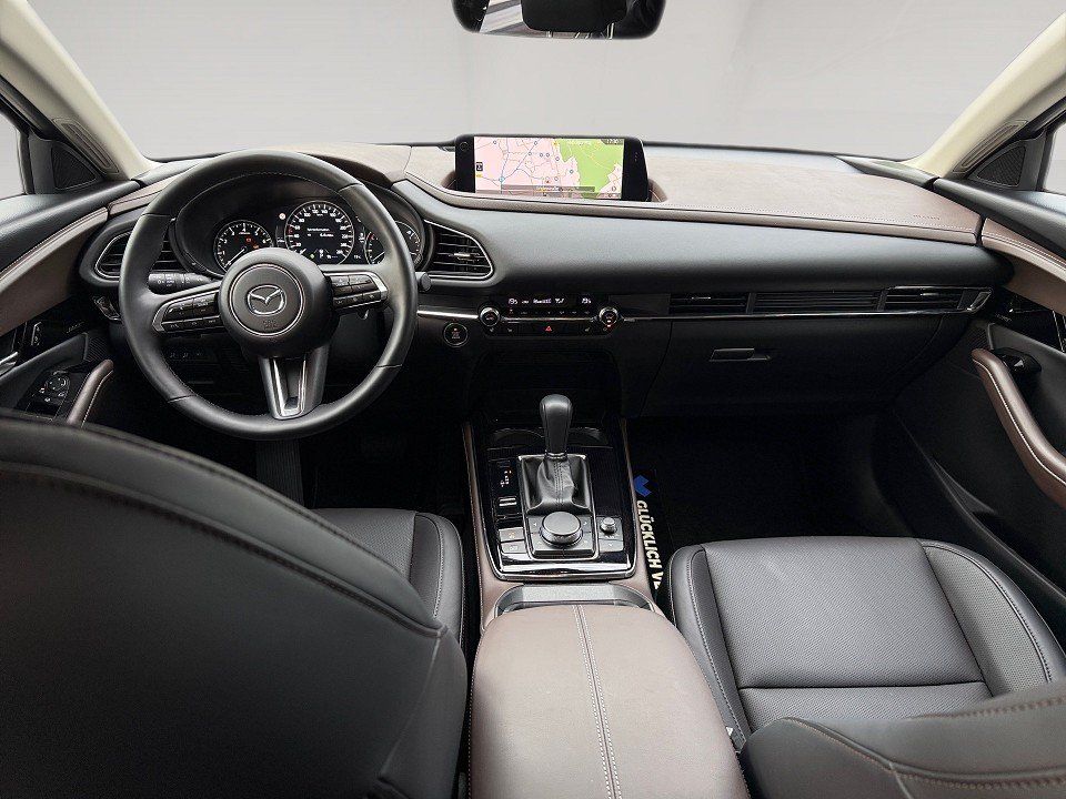 Fahrzeugabbildung Mazda CX-30 2.0i X 186ps 6AT Takumi BLOP