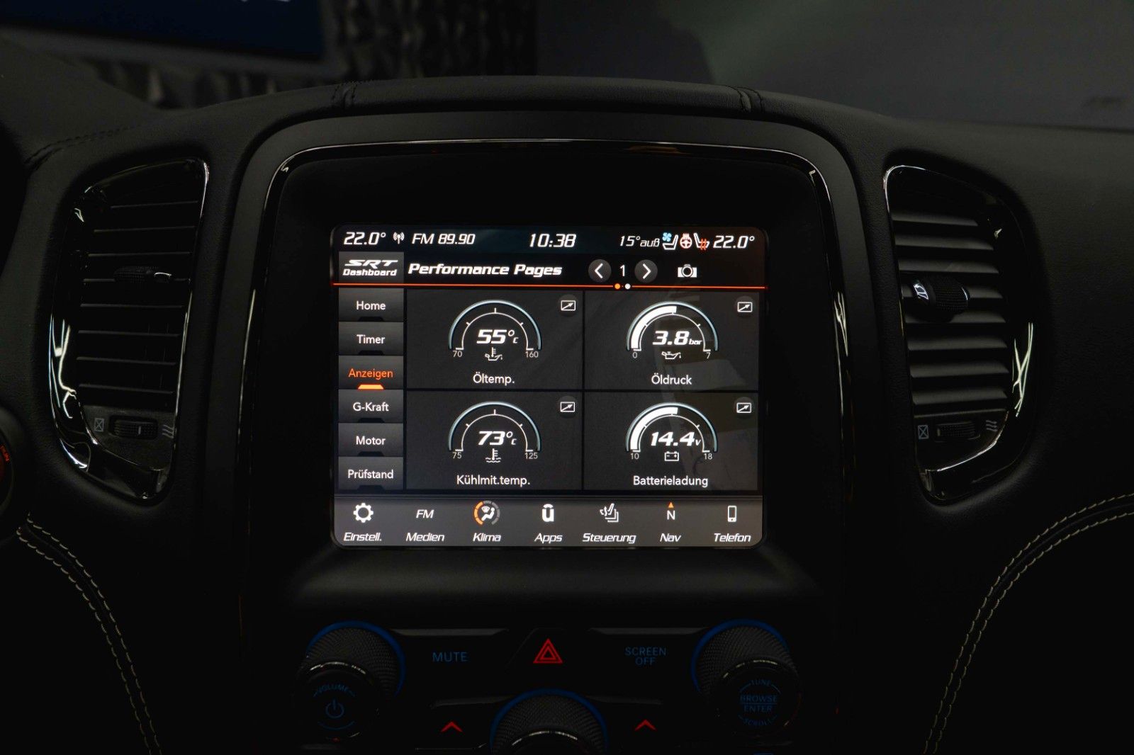 Fahrzeugabbildung Dodge Durango 6.4 V8 SRT Performance 4x4 Night-Paket