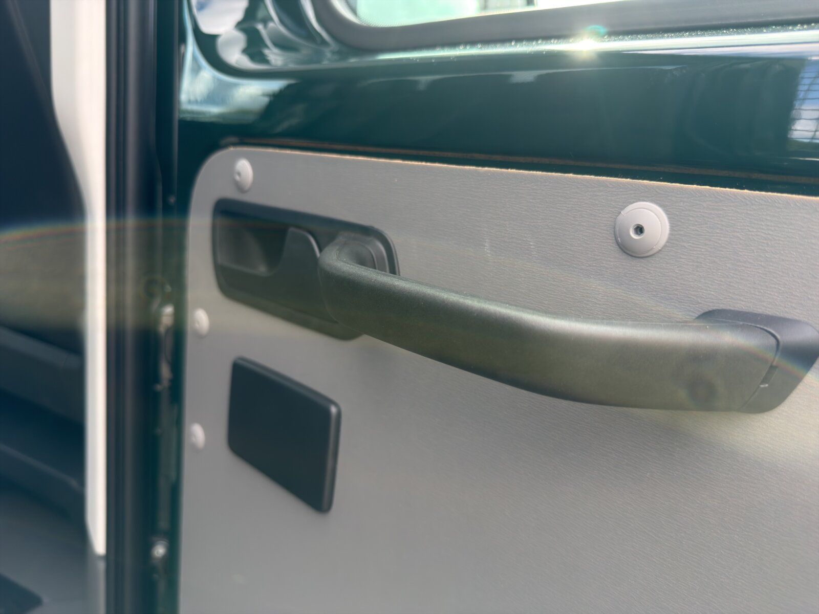 Fahrzeugabbildung Volkswagen Crafter 35 Pritsche 2.0 TDI DOKA Kipper