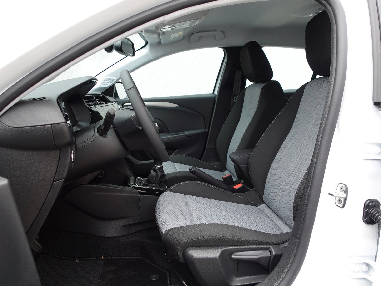 Fahrzeugabbildung Opel Corsa 1.2 FACELIFT Sitzhz,Kamera,Parkpilot,LED