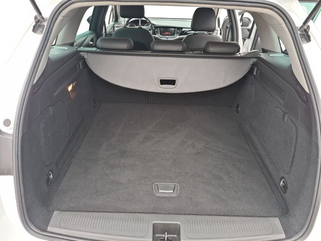 Astra 1.4 Turbo Start/Stop Sports Tourer Innovat